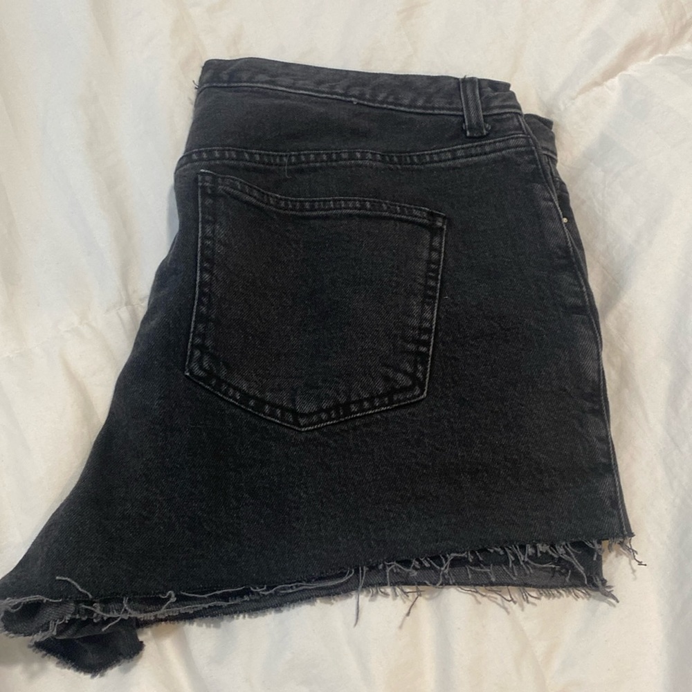 New without tags shorts